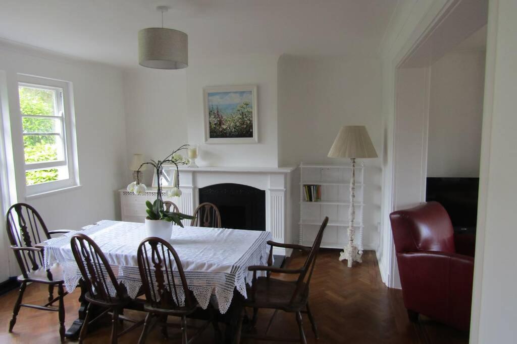 Lovely 3 Bed House Close To Beach! Holiday home Carlyon Bay